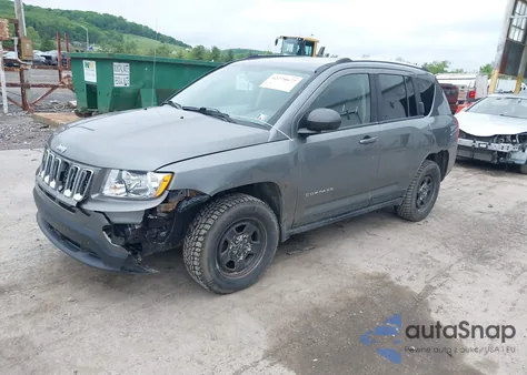 2012 Jeep Compass Latitude из США, поврежденный, VIN 1C4NJDEB1CD563916